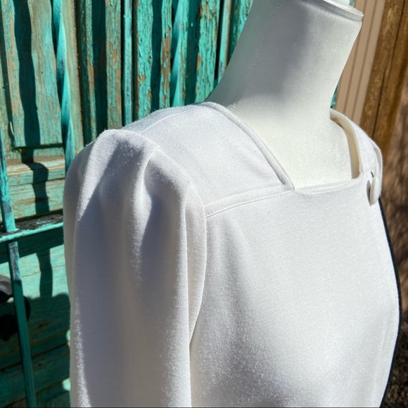 Mod Dress - Picture 5 of 12